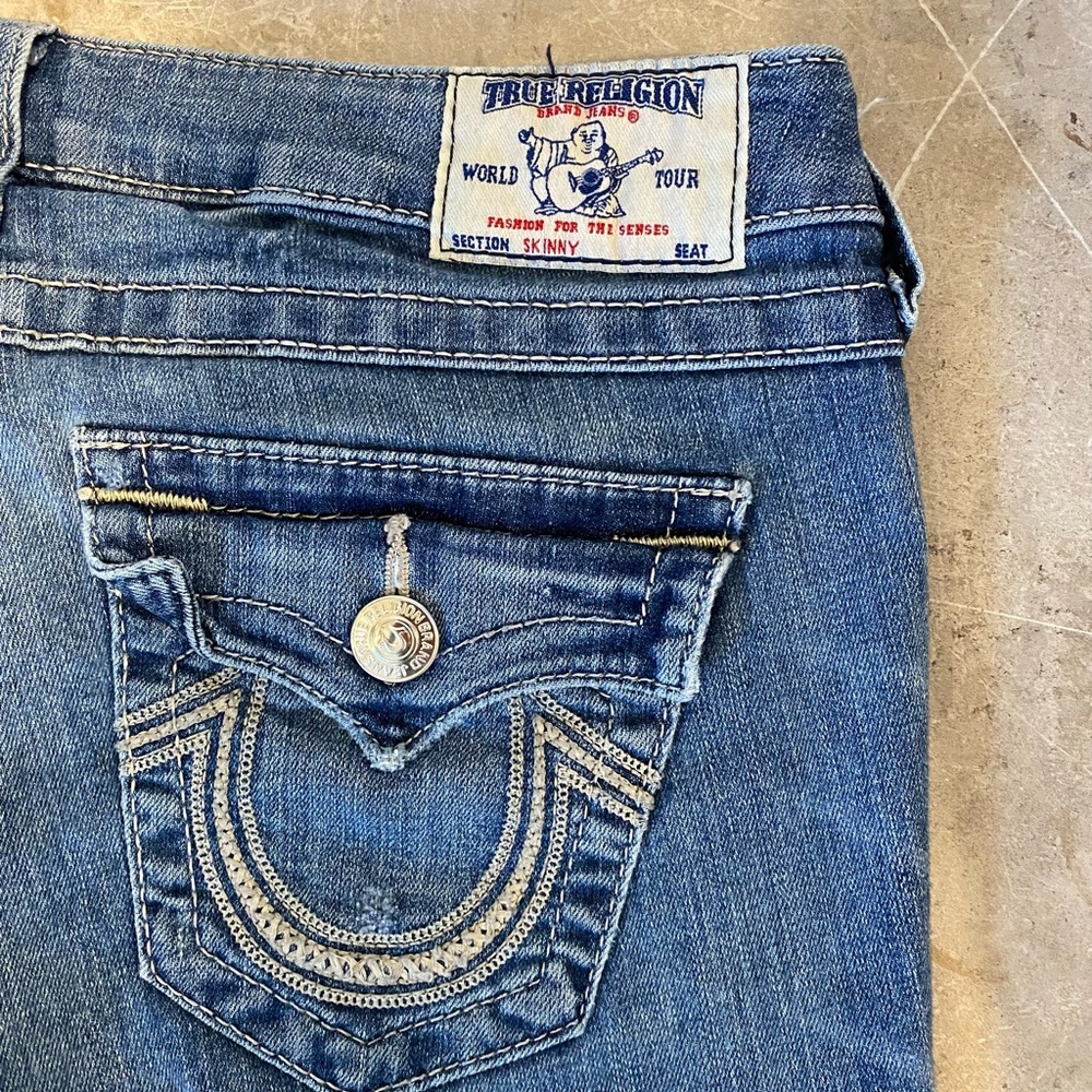 True Religion Jeans. Size 28. Light wash